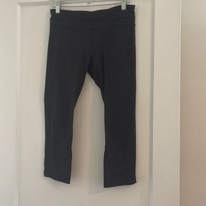 Lululemon Cropped Running Leggings